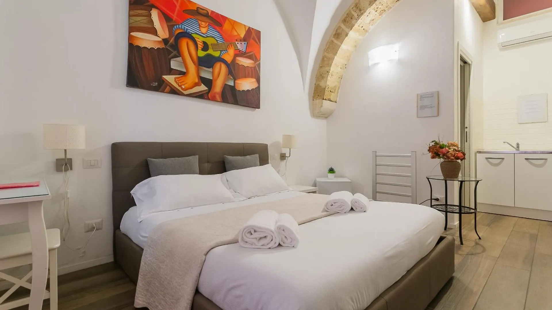 Guest house Red Rooms By Wonderful Italy Bari